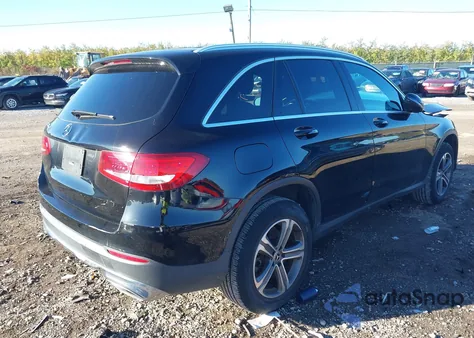 2019 Mercedes-Benz Glc 300 z USA, uszkodzony, nr VIN WDC0G4JB0KV142349